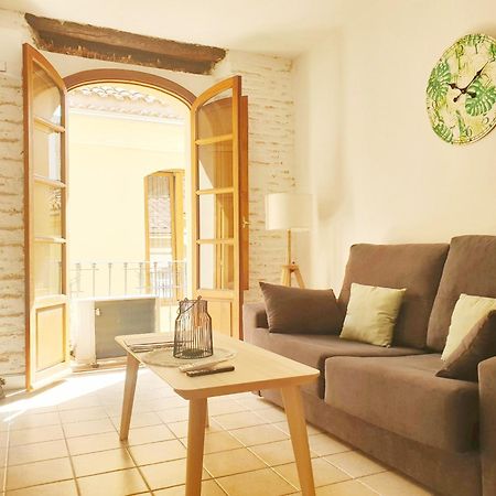 Economical Homes In Center Malaga Bilik gambar