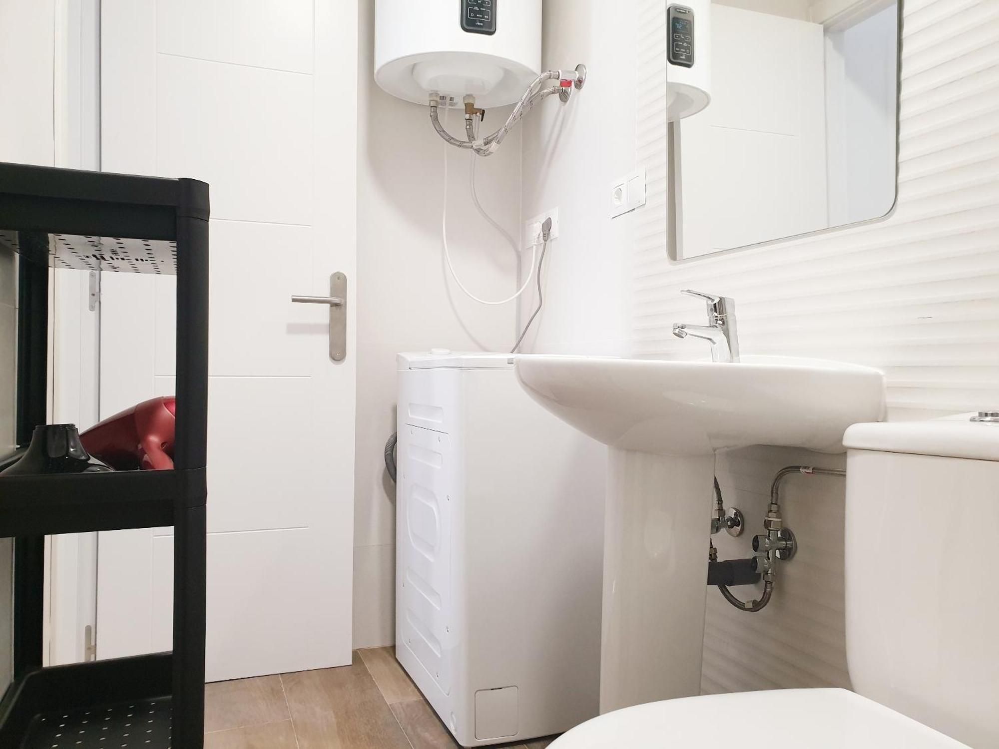 Economical Homes In Center Malaga Bilik gambar